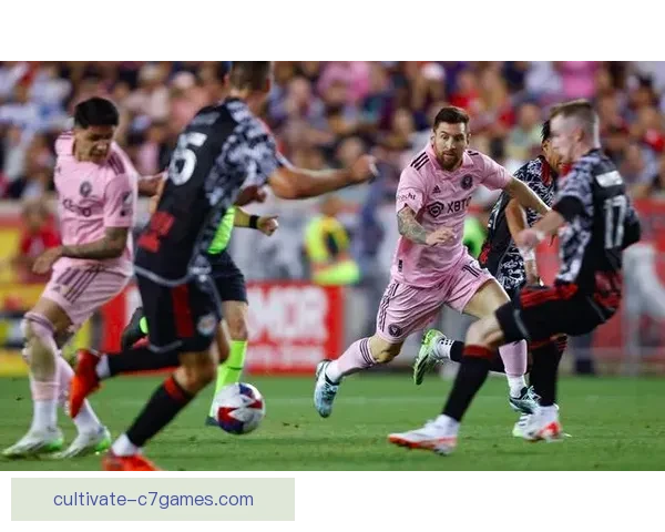 梅西转会大新闻：正式加盟迈阿密国际，开启美国足球新篇章